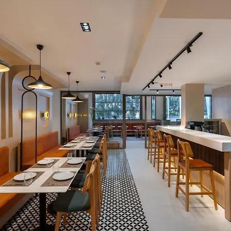 Hotel Mesona Blue Hill 3*